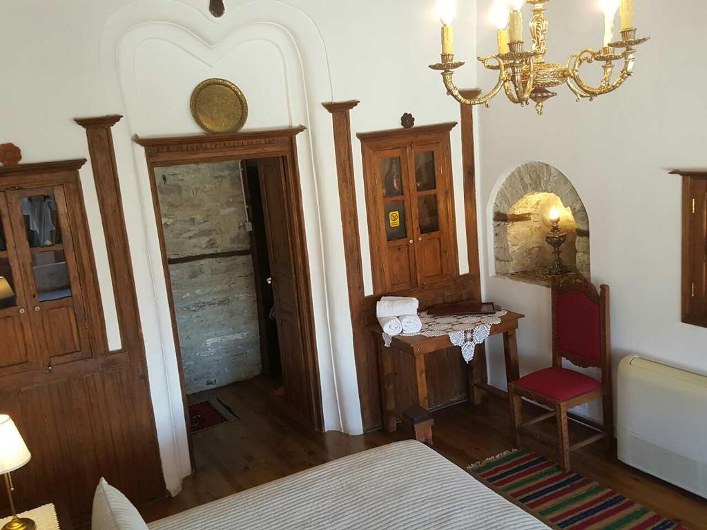 Hotel Gjirokastra Eksteriør billede